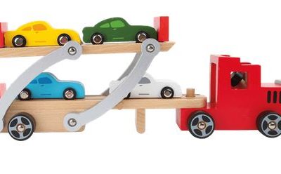 Holzspielzeug / Autotransporter